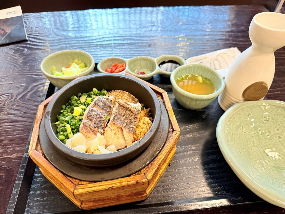 교대역 솥밥 맛집